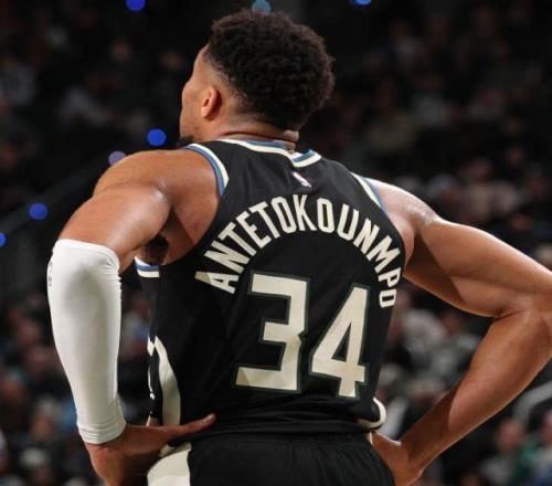 法国队传奇,射手吉鲁获,致敬殊荣,千亿球友会平台,千亿球友会官方网站,千亿球友会登录入口,千亿球友会app下载