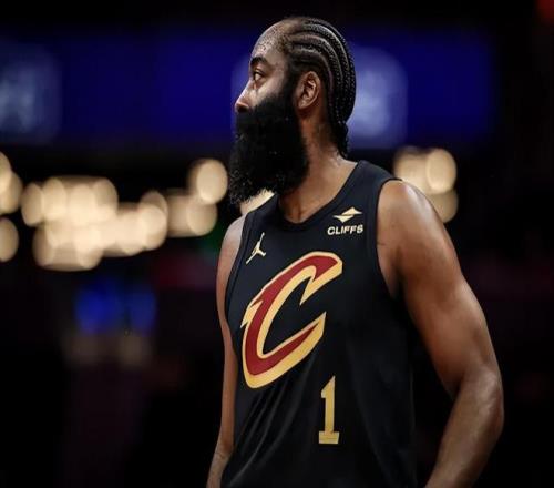 湖人对阵勇,季后赛首轮,激战一触即,千亿球友会平台,千亿球友会官方网站,千亿球友会登录入口,千亿球友会app下载